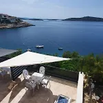 In With Seaview, Terrace, Wifi