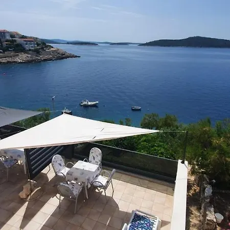 In With Seaview, Terrace, Wifi